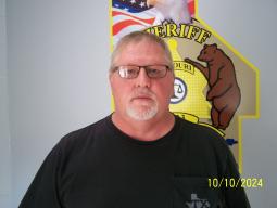 Tommy Joe Estes 